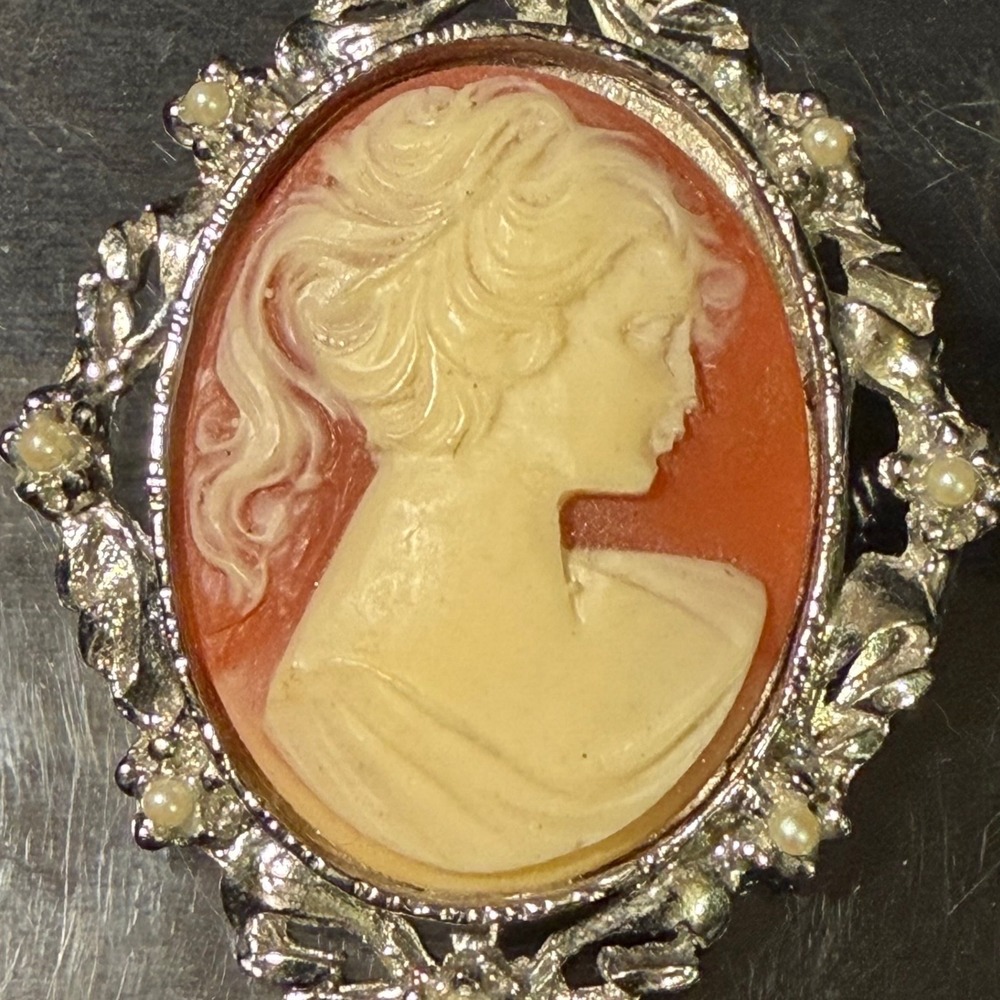 Vintage Style Cameo Brooch Silver Tone Faux Pearl Ornate Floral Frame Orange